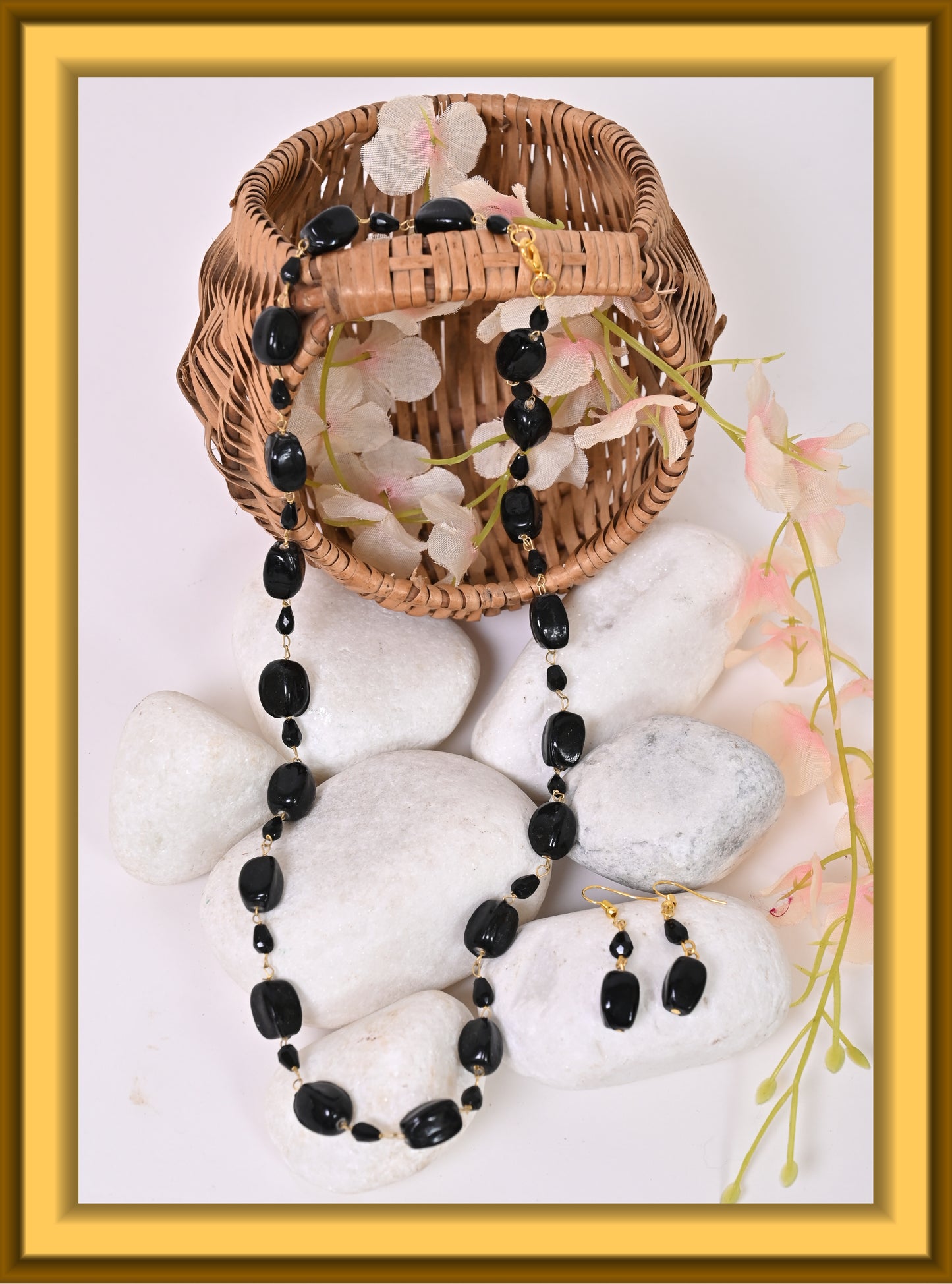 Midnight Elegance Glass Bead Jewelry Set