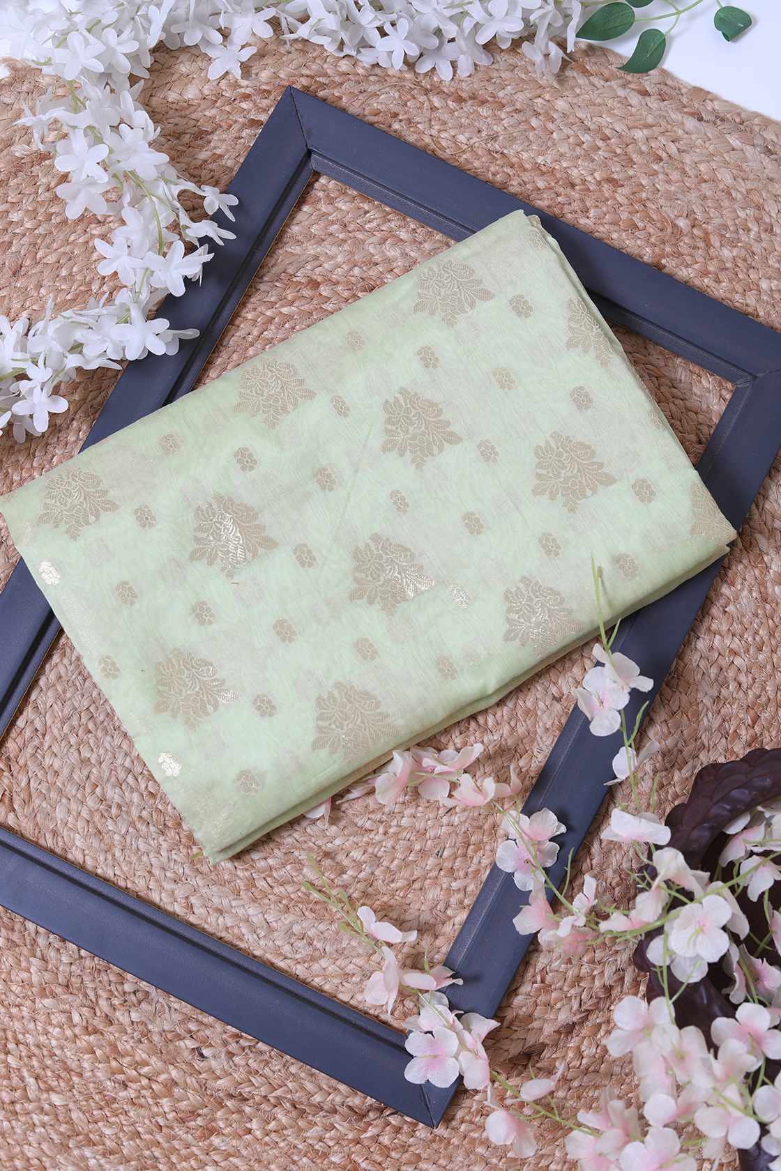 Light Green & Golden Buti-Butaa Banarasi Kataan Silk Saree - Timeless Elegance